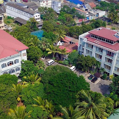 Tilko City Hotel Jaffna Exterior photo